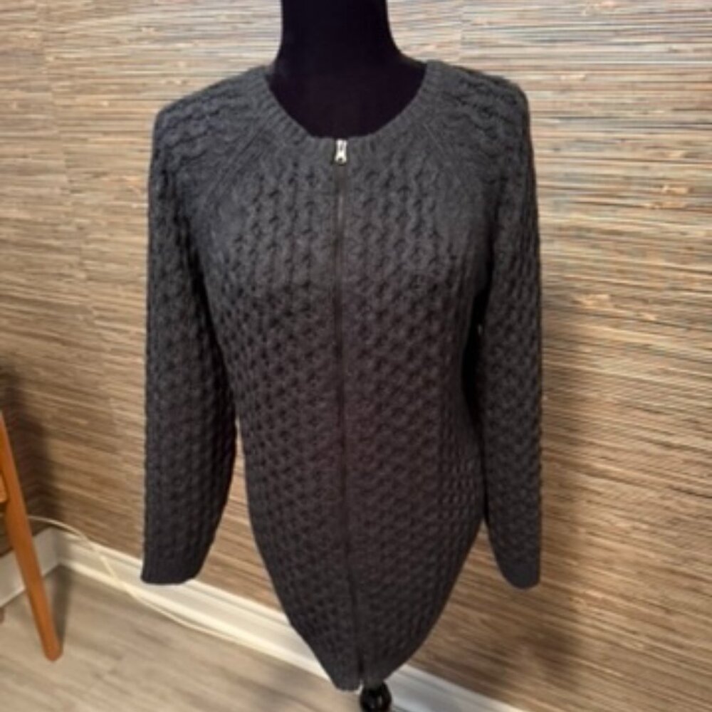 Unique DEX Cardigan